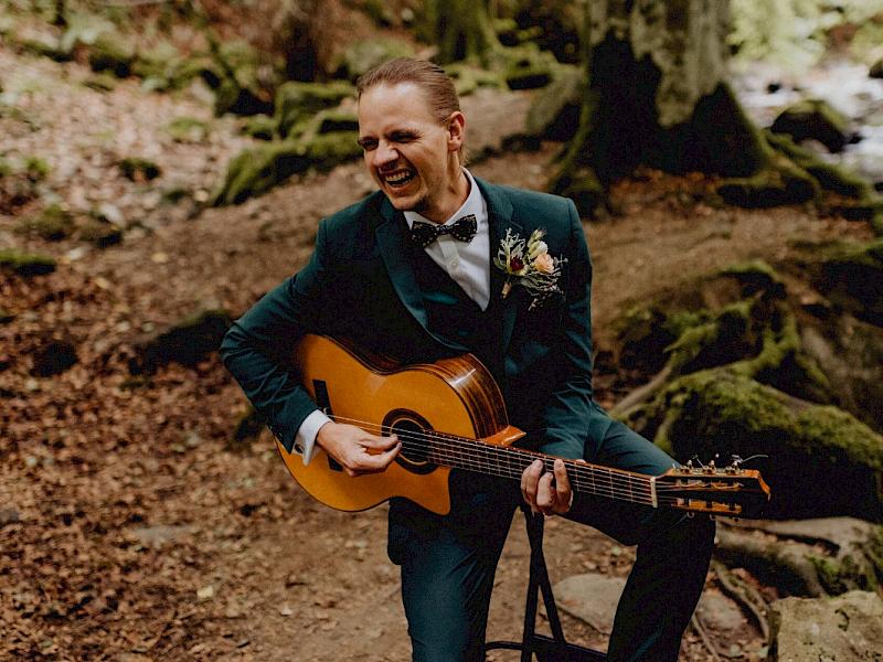 Wedding performance at Scottish venue
