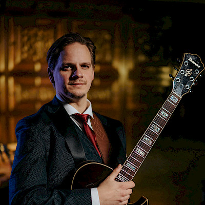 Dave Swings - Professional Musician